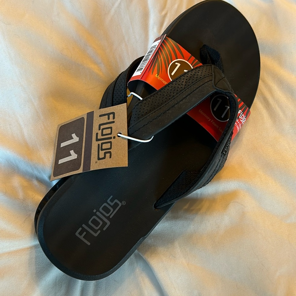 Men’s Sz 11, Flojos flip flops